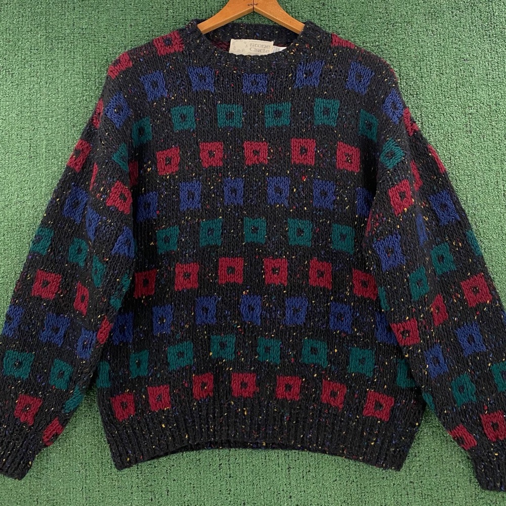 Vintage 90’s Stone Circle 100% Wool Handknit Patterned Sweater Women’s Medium